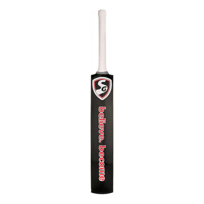 SG Thunder Striker Traditionally Shaped English grade 6 Willow Cricket Bat